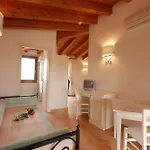 Relaxing Baia Dei Mirti Mono 3 Unit 1