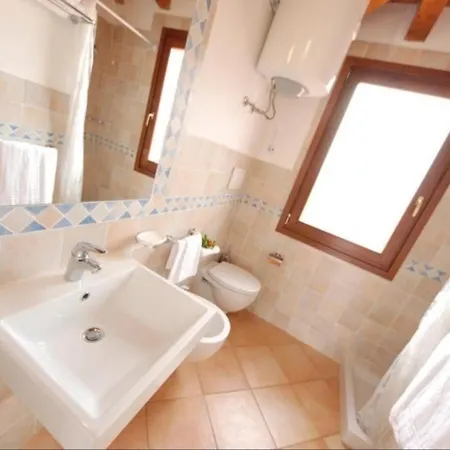 Relaxing Baia Dei Mirti Mono 3 Unit 1 *